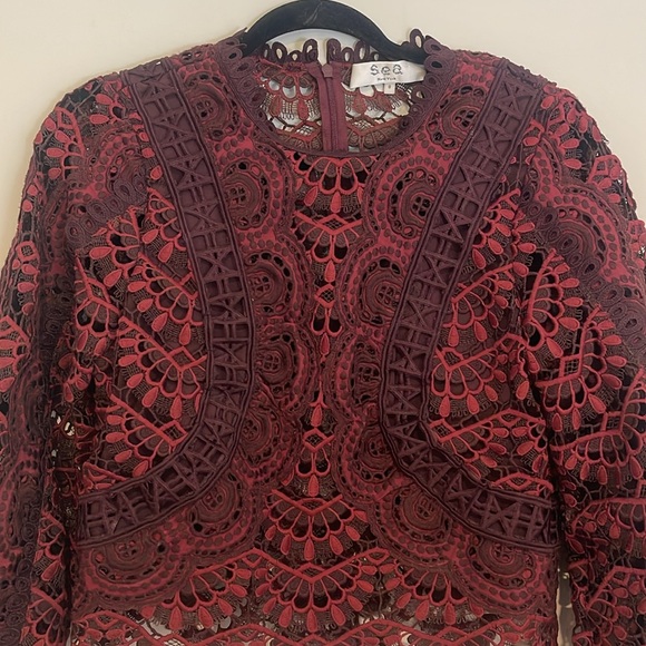 Sea Burgundy Lace Top - Picture 5 of 5